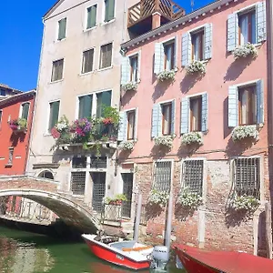 https://3749-ponte-chiodo-guest-house.hotelinveneto.com